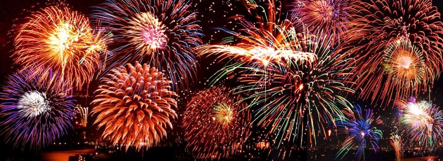 Fireworks High Res 880x320